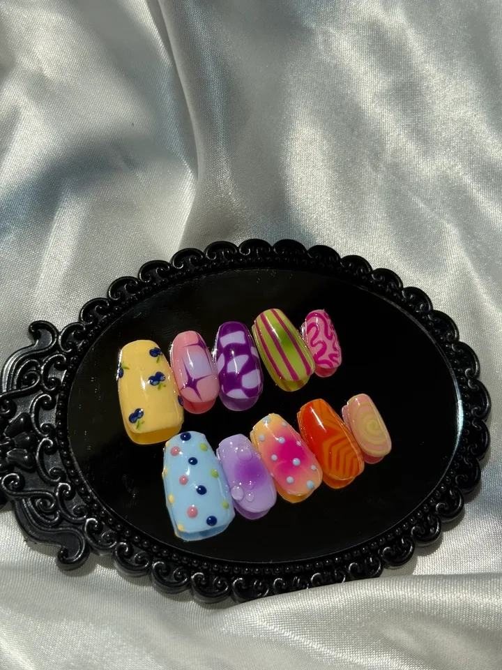Candy Crush handmade press-on nail design